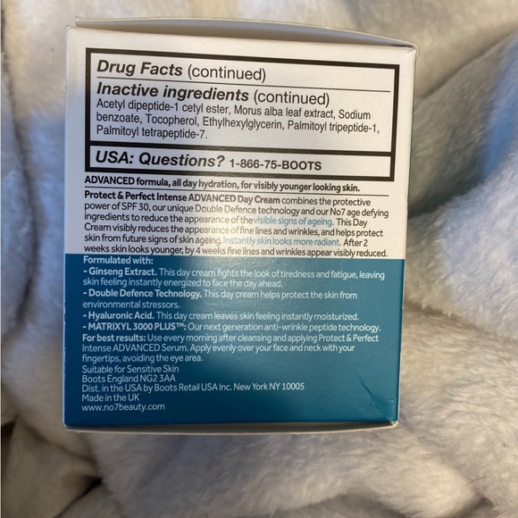 Protect and perfect intense advanced day cream - Picture 11 of 11